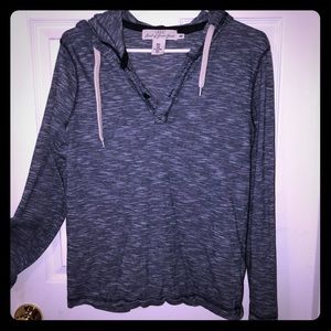 L.O.G.G Activewear top long sleeve shirt